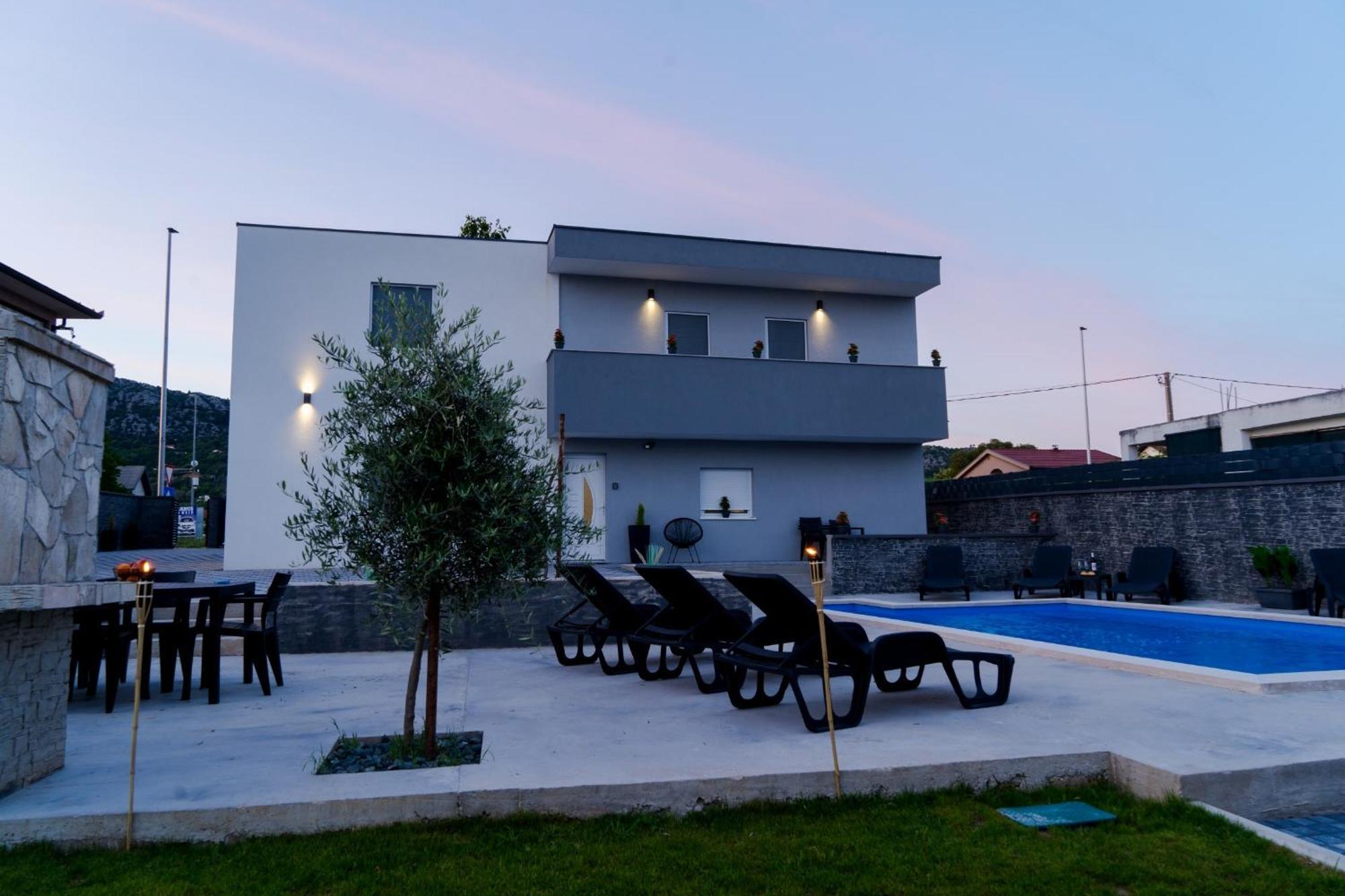 Villa Aurora Ljubuski Exterior photo
