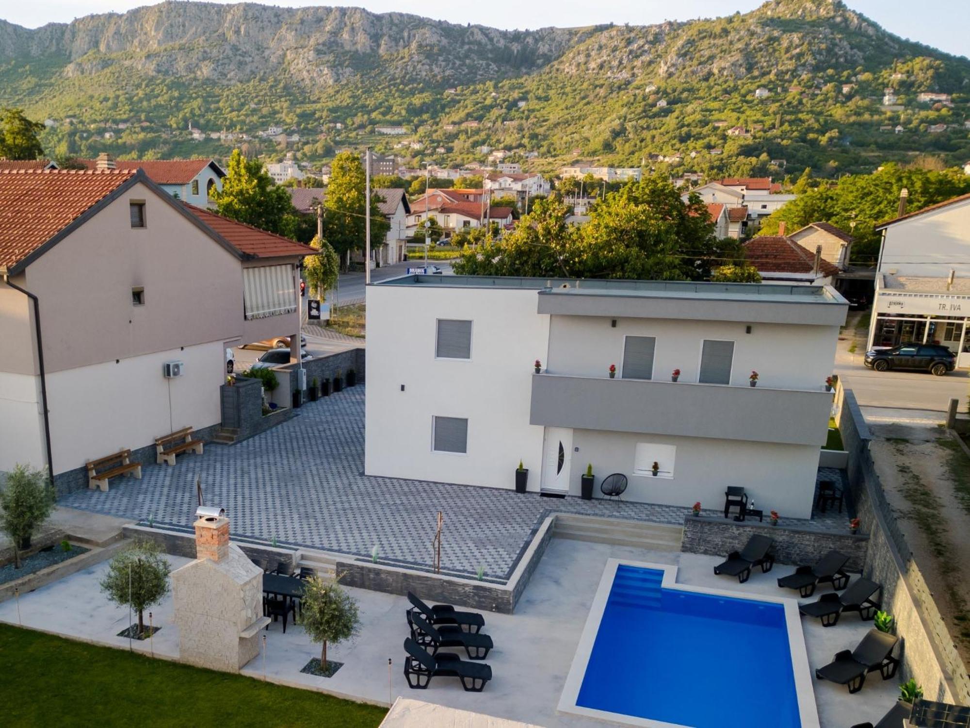 Villa Aurora Ljubuski Exterior photo