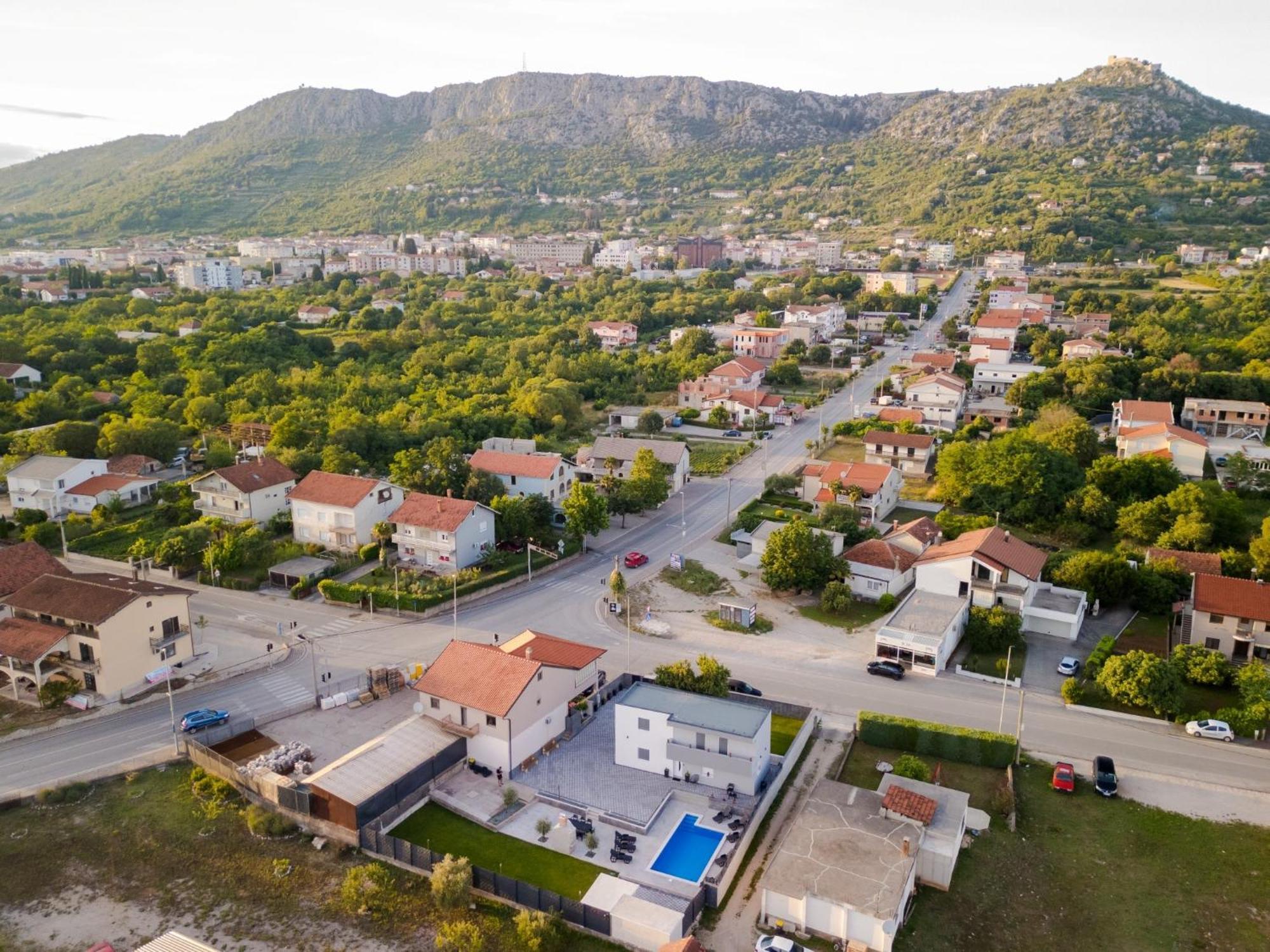 Villa Aurora Ljubuski Exterior photo